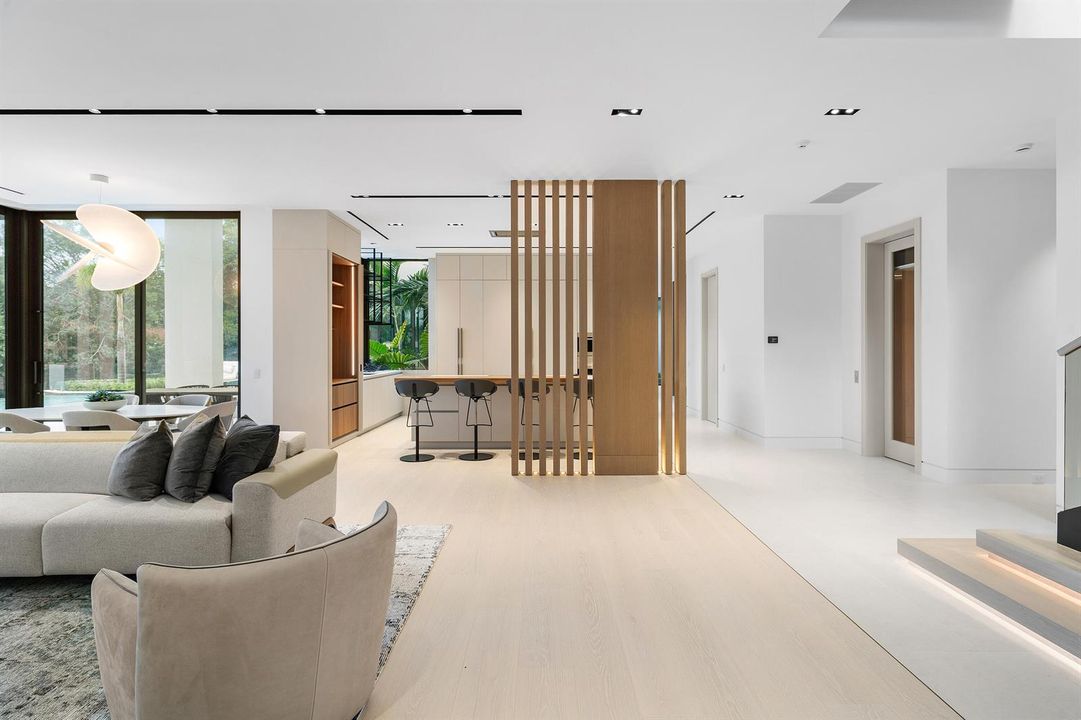 037-829OrchidDrive-BocaRaton-FL-33432-FU