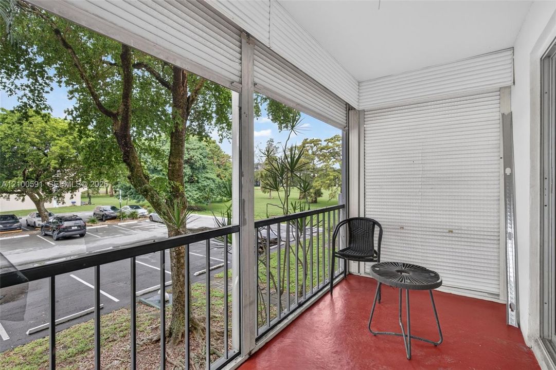En Venta: $129,000 (2 camas, 2 baños, 972 Pies cuadrados)