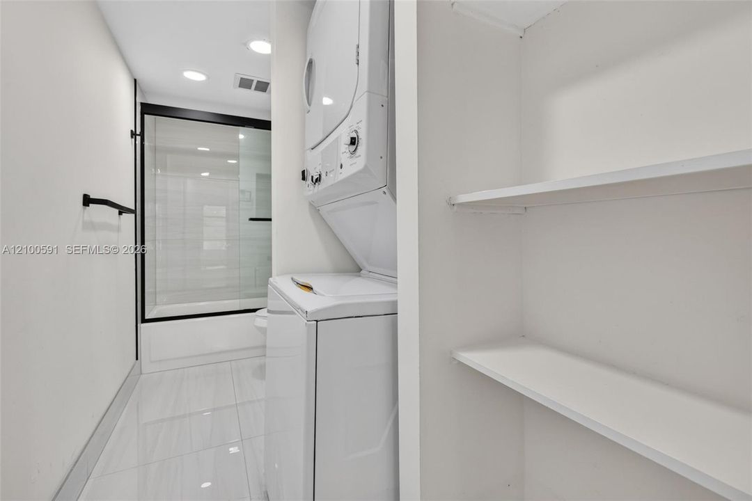 En Venta: $129,000 (2 camas, 2 baños, 972 Pies cuadrados)