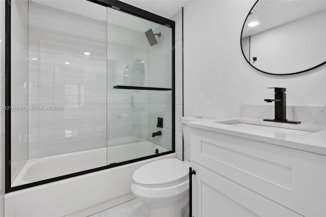 En Venta: $129,000 (2 camas, 2 baños, 972 Pies cuadrados)