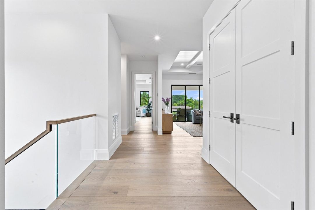 SECOND FLOOR LANDING
