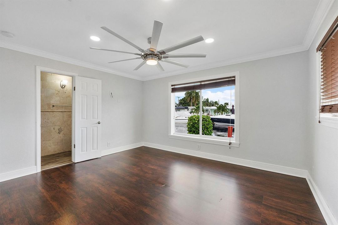 361 Se 9th Ct_040