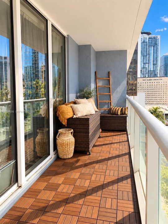 En Venta: $320,000 (0 camas, 1 baños, 567 Pies cuadrados)