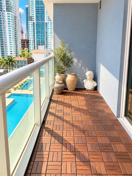 En Venta: $320,000 (0 camas, 1 baños, 567 Pies cuadrados)