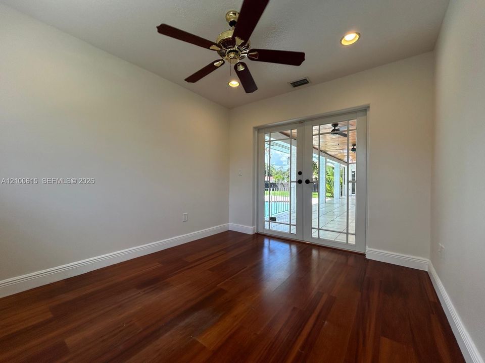 For Rent: $5,600 (3 beds, 2 baths, 2194 Square Feet)