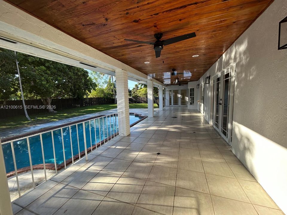 For Rent: $5,600 (3 beds, 2 baths, 2194 Square Feet)