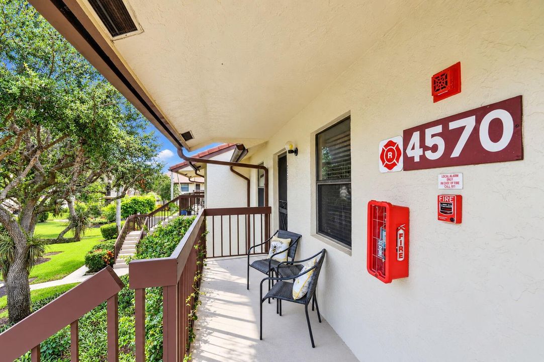 5-web-or-mls-Sunny, vehicle-free canal-s