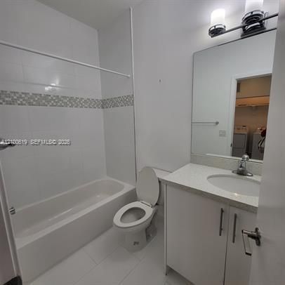 For Rent: $3,650 (3 beds, 2 baths, 1500 Square Feet)
