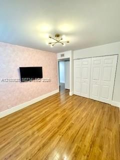 For Rent: $3,300 (3 beds, 2 baths, 1380 Square Feet)