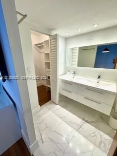 For Rent: $3,300 (3 beds, 2 baths, 1380 Square Feet)