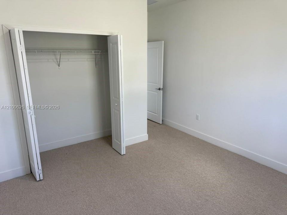 For Sale: $609,900 (4 beds, 3 baths, 2330 Square Feet)