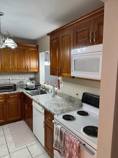 For Rent: $1,975 (2 beds, 2 baths, 965 Square Feet)