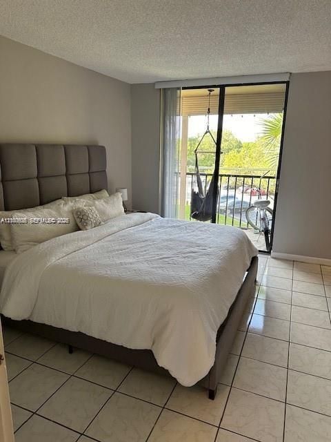 For Rent: $1,975 (2 beds, 2 baths, 965 Square Feet)