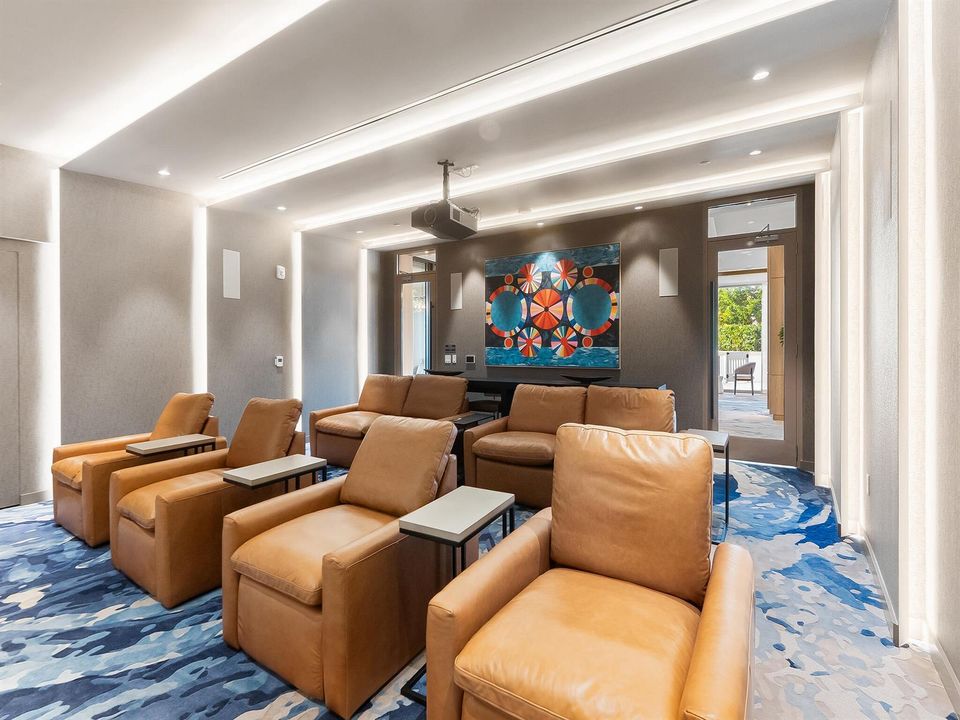 8-web-or-mls-Amenities-0868