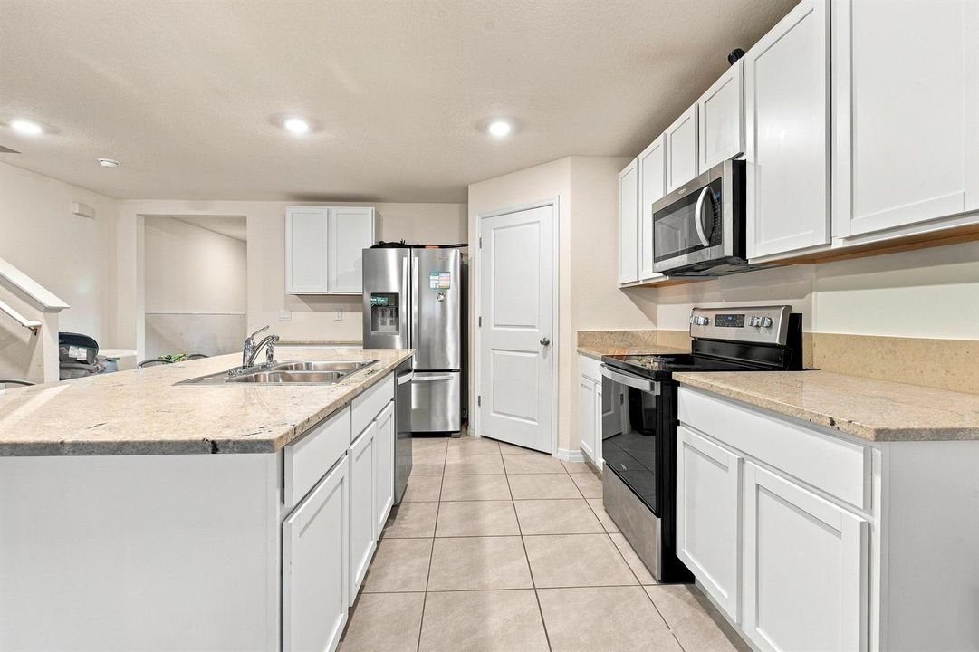 Kitchen_001-2