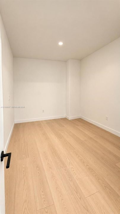 Den / 4th Bedroom