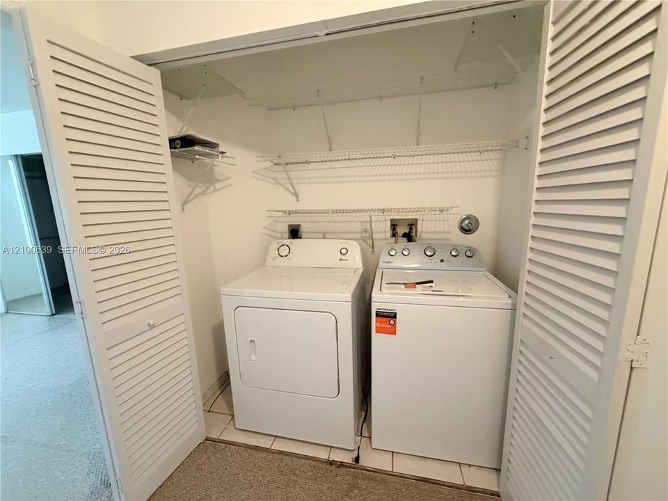 В аренду: $2,550 (2 спален, 2 ванн, 1120 Квадратных фут)