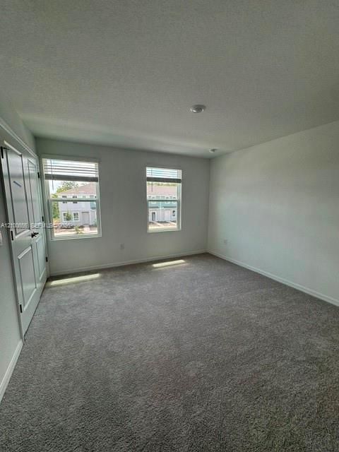 En Renta: $1,600 (2 camas, 2 baños, 1215 Pies cuadrados)