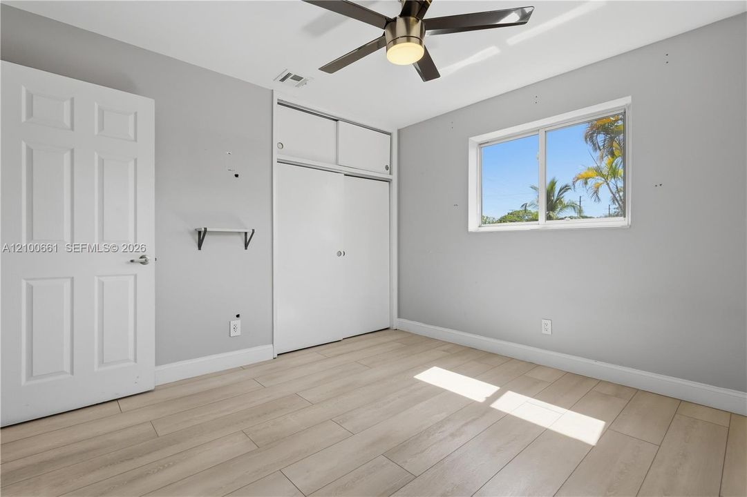 En Venta: $459,000 (3 camas, 2 baños, 1025 Pies cuadrados)