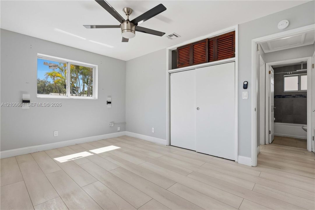 En Venta: $459,000 (3 camas, 2 baños, 1025 Pies cuadrados)
