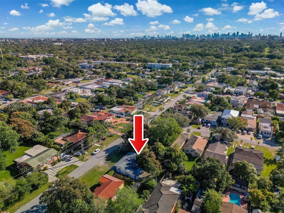 En Venta: $765,000 (3 camas, 2 baños, 1304 Pies cuadrados)