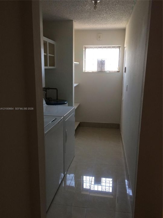 En Renta: $1,950 (1 camas, 1 baños, 922 Pies cuadrados)
