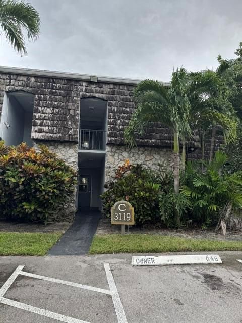 3119 Building Entrance