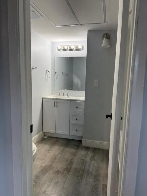 3119 Bath 1