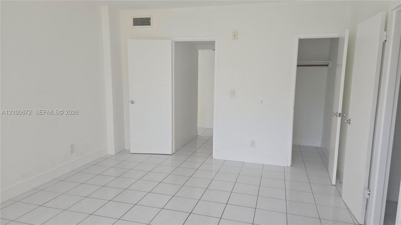 En Renta: $2,490 (1 camas, 2 baños, 958 Pies cuadrados)