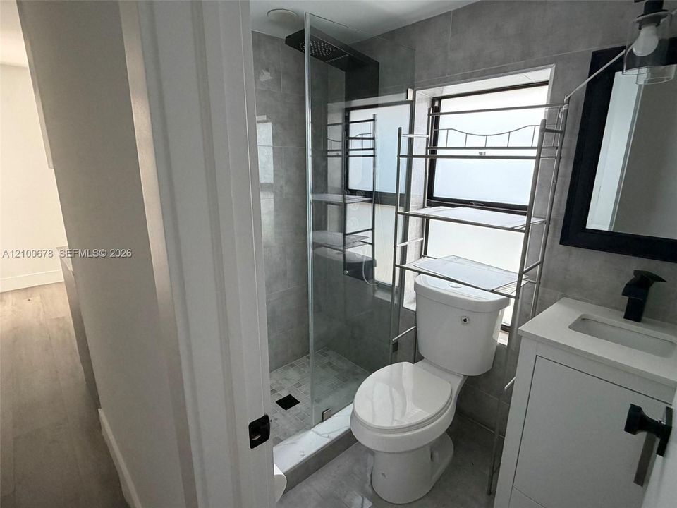 В аренду: $1,500 (1 спален, 1 ванн, 0 Квадратных фут)