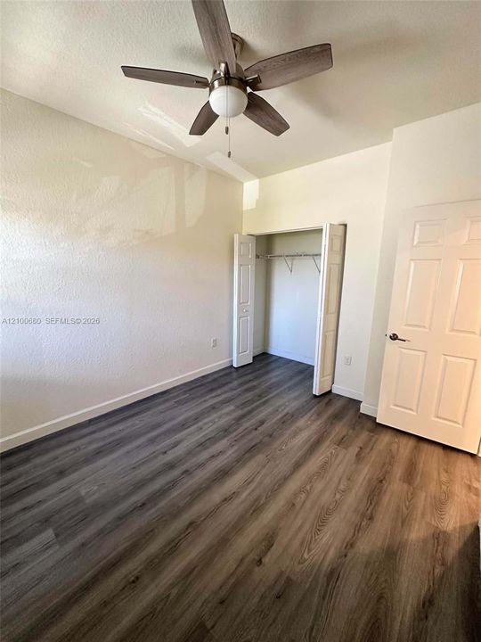 В аренду: $3,195 (3 спален, 2 ванн, 1412 Квадратных фут)