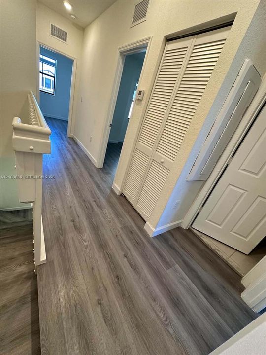 В аренду: $3,195 (3 спален, 2 ванн, 1412 Квадратных фут)