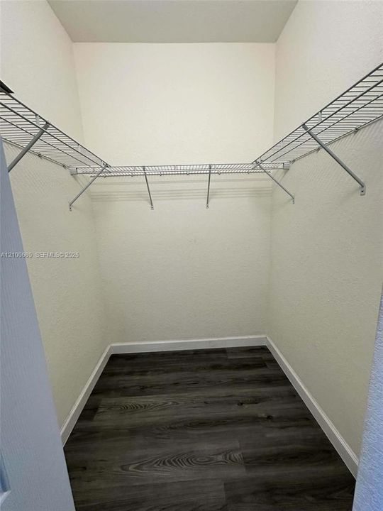 В аренду: $3,195 (3 спален, 2 ванн, 1412 Квадратных фут)