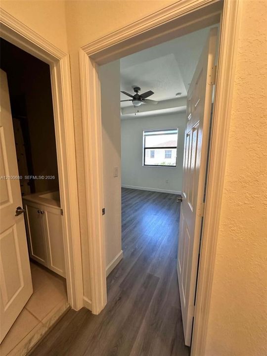 В аренду: $3,195 (3 спален, 2 ванн, 1412 Квадратных фут)