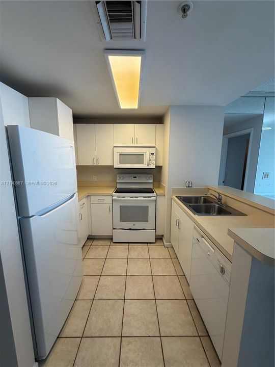 En Venta: $320,000 (1 camas, 1 baños, 640 Pies cuadrados)