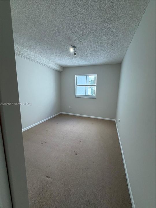En Venta: $320,000 (1 camas, 1 baños, 640 Pies cuadrados)