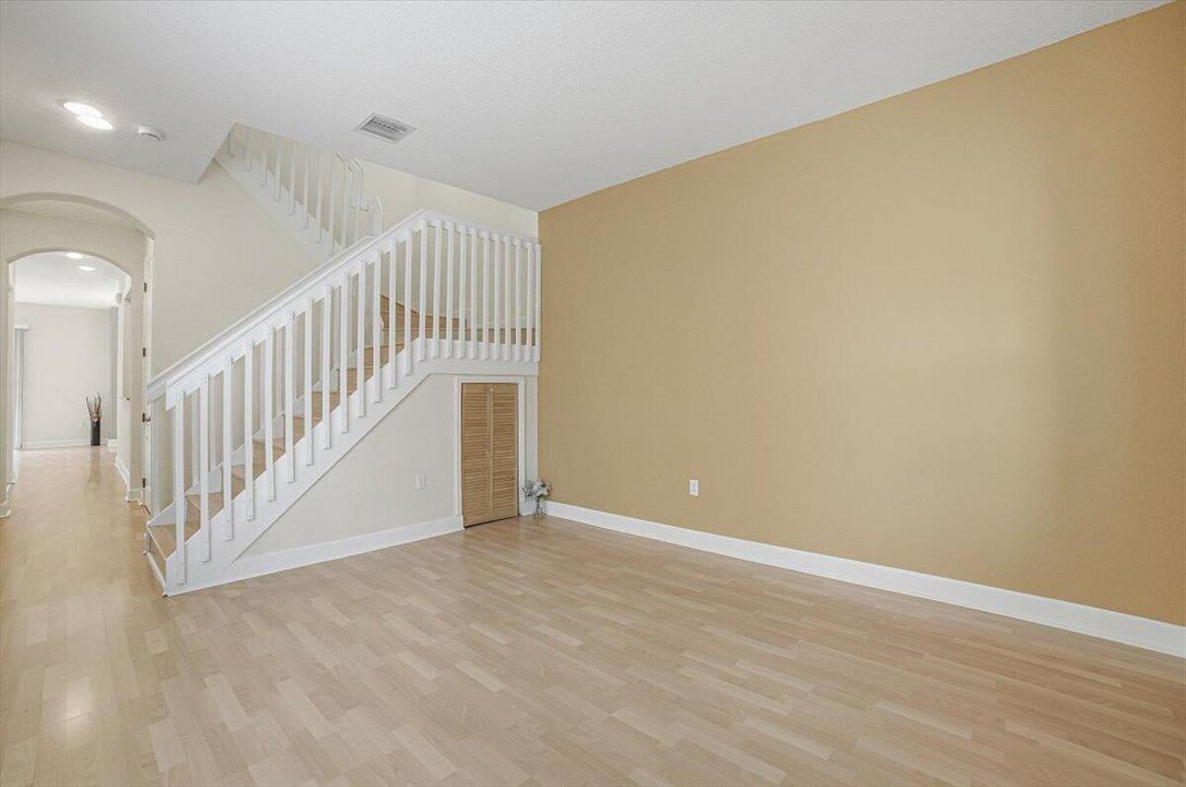 06-Livingroom