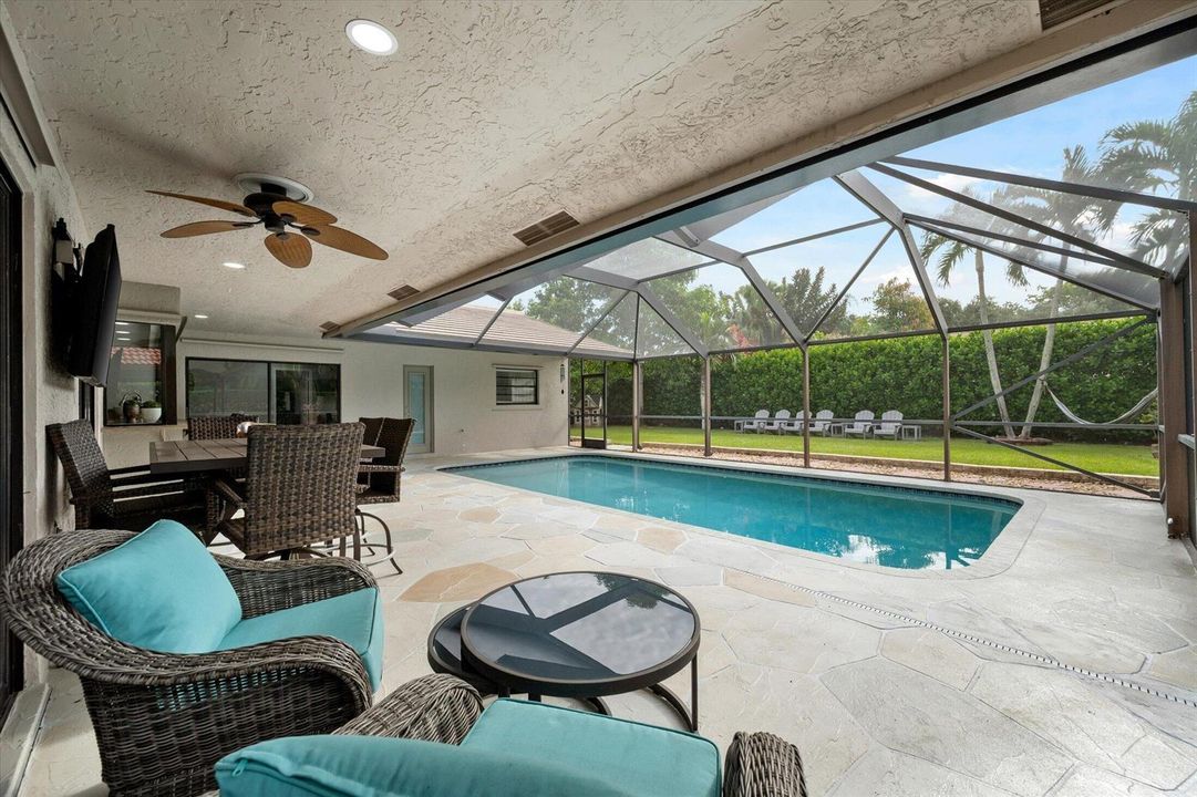 Screened Pool Area