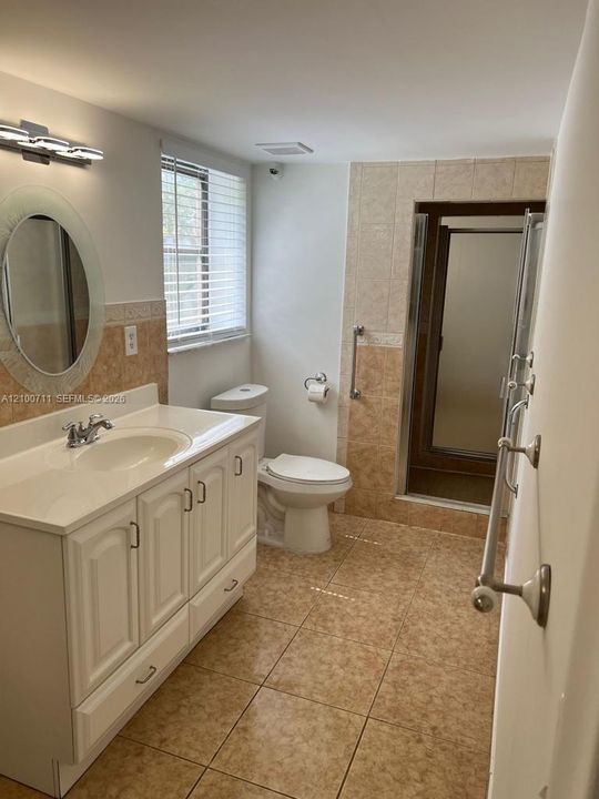 For Sale: $250,000 (2 beds, 2 baths, 1586 Square Feet)