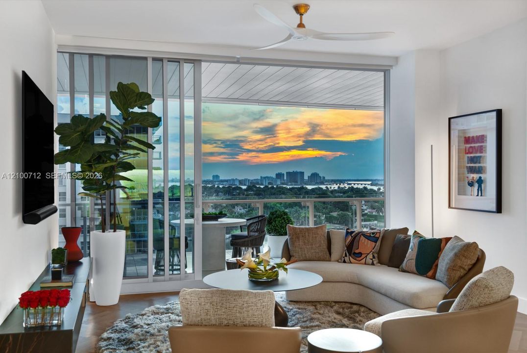 En Venta: $2,950,000 (2 camas, 2 baños, 1245 Pies cuadrados)