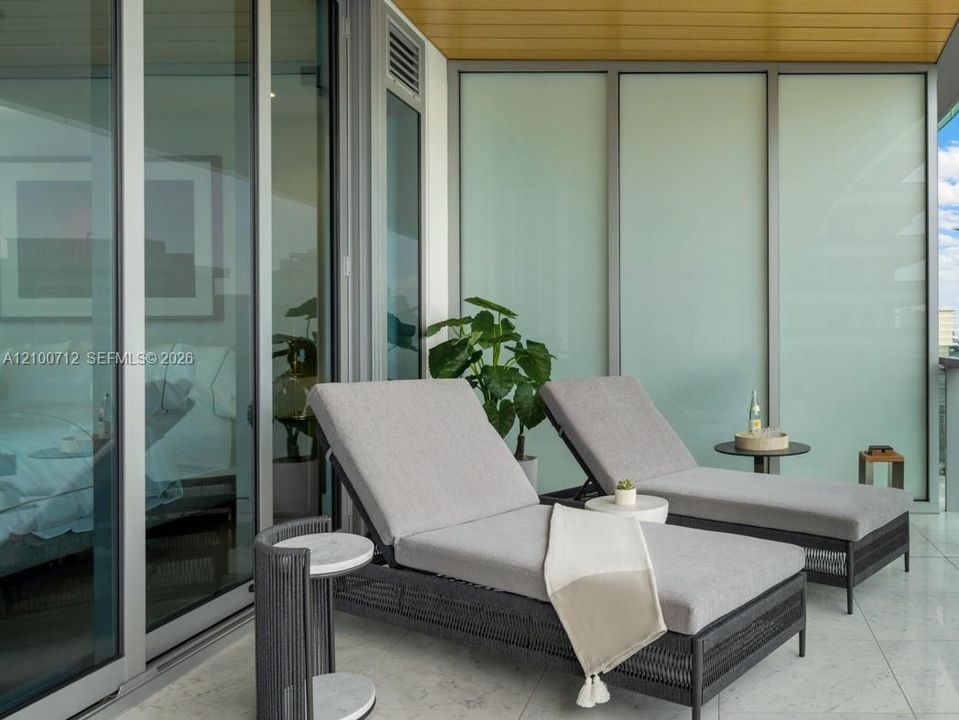 En Venta: $2,950,000 (2 camas, 2 baños, 1245 Pies cuadrados)