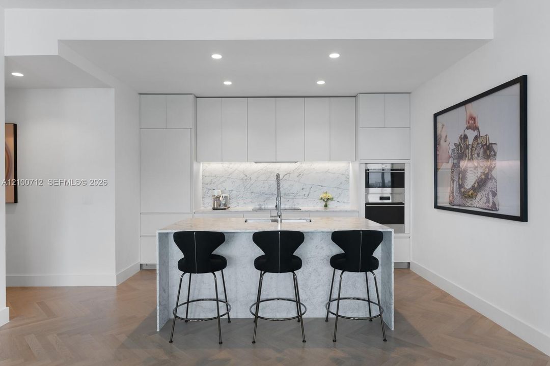 En Venta: $2,950,000 (2 camas, 2 baños, 1245 Pies cuadrados)