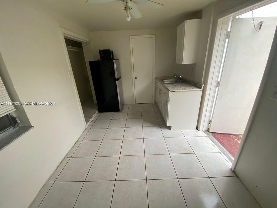 For Sale: $599,990 (0 beds, 0 baths, 1422 Square Feet)
