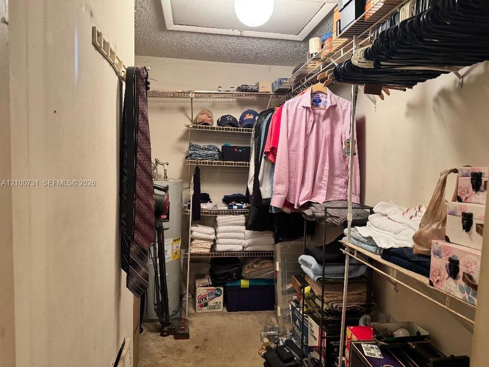 Walk-in closet
