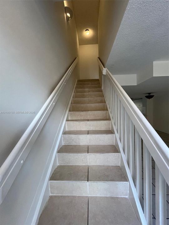 В аренду: $2,950 (2 спален, 2 ванн, 1152 Квадратных фут)