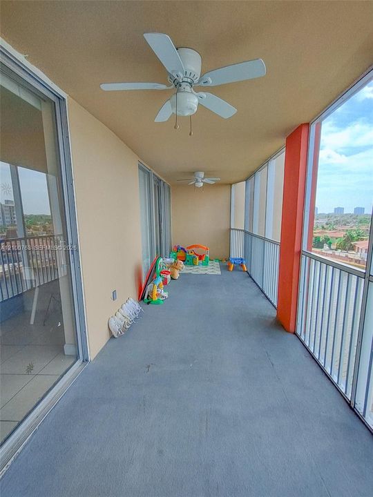 En Renta: $2,597 (3 camas, 2 baños, 1633 Pies cuadrados)