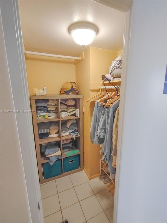 En Renta: $2,597 (3 camas, 2 baños, 1633 Pies cuadrados)