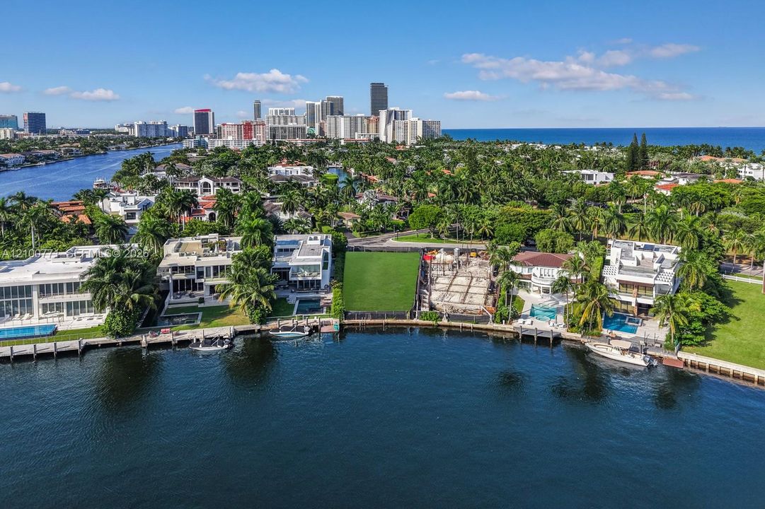 На продажу: $7,775,000 (6 спален, 6 ванн, 0 Квадратных фут)
