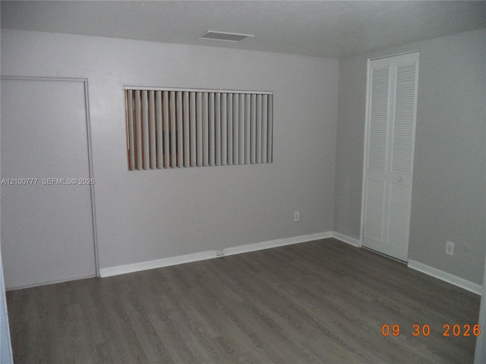 В аренду: $1,750 (2 спален, 1 ванн, 1100 Квадратных фут)