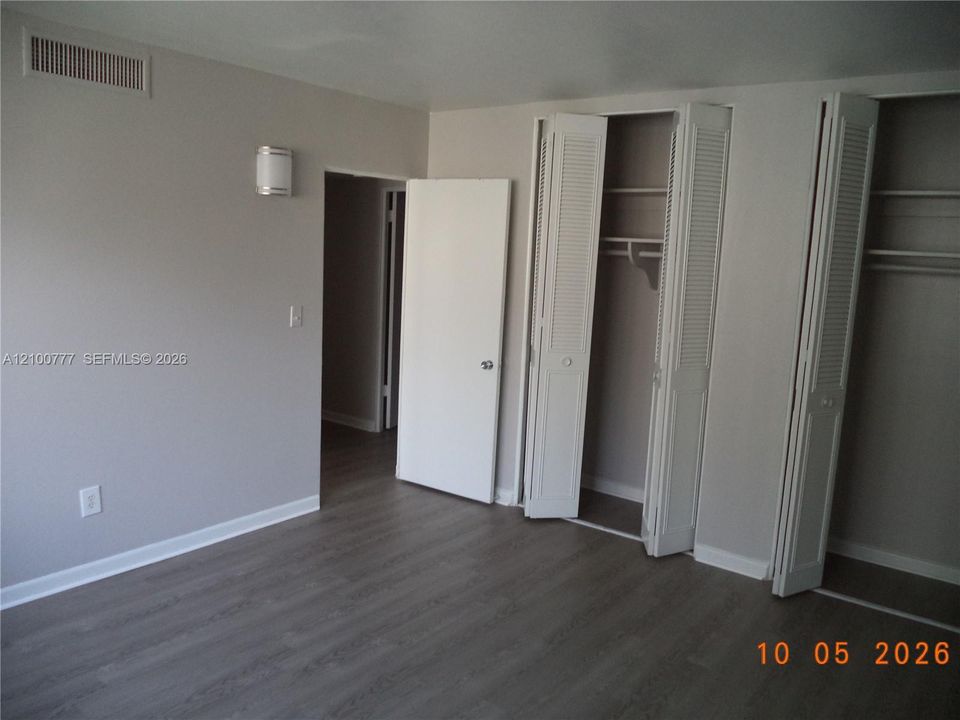 В аренду: $1,750 (2 спален, 1 ванн, 1100 Квадратных фут)